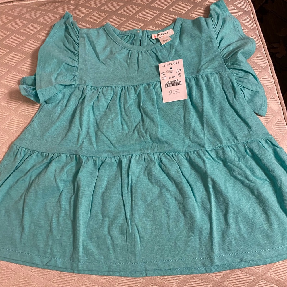 Crewcuts XS girls tiered top. Super cute fluttery sleeves. NWT